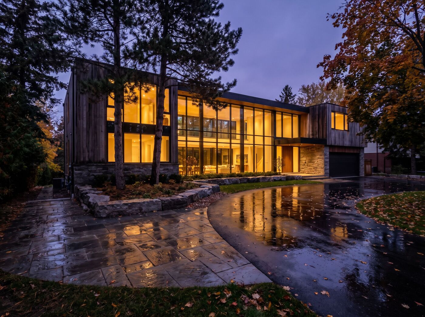 Lorne Park custom residence